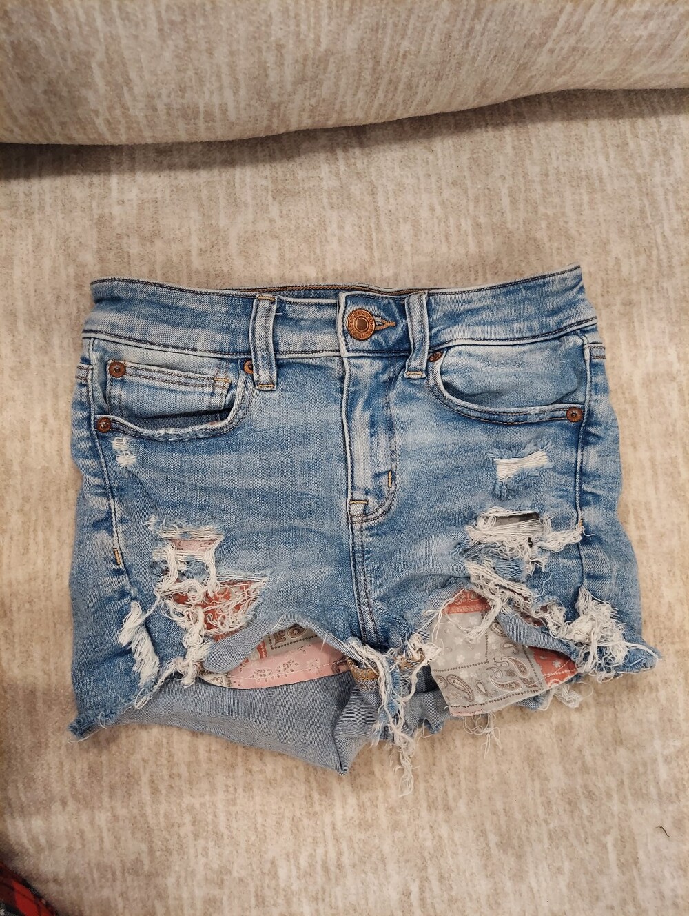 American Eagle Ladies Next Level Stretch Distressed Jean Shorts Size 2